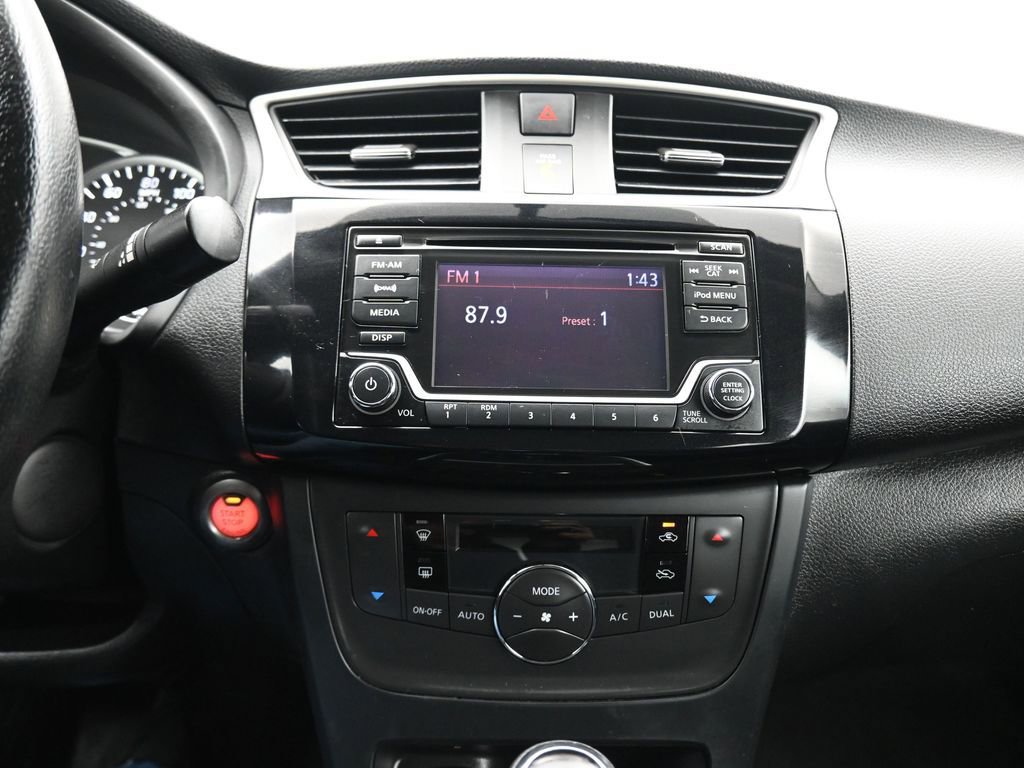 Used 2018 Nissan Sentra SV image 20