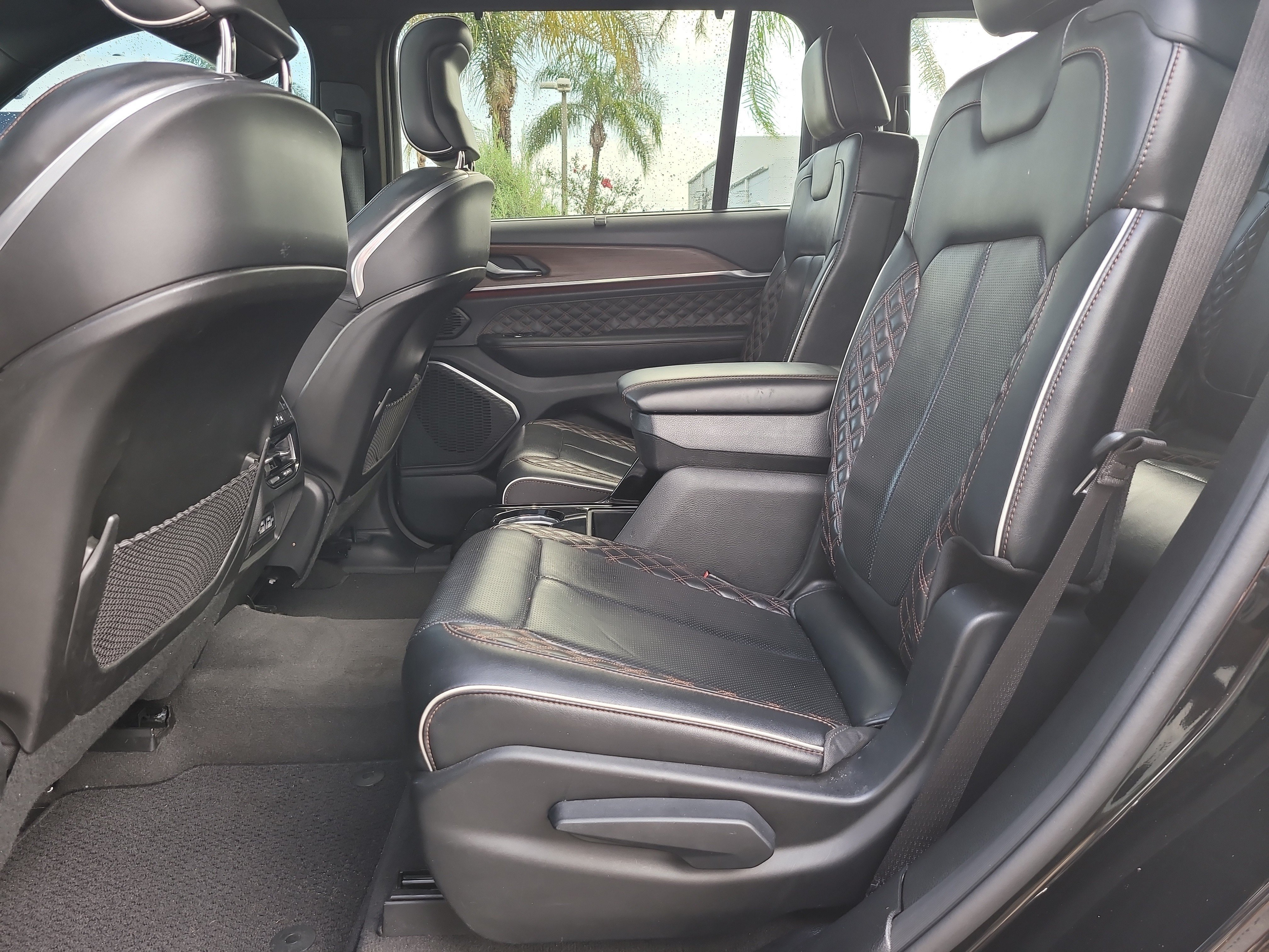 Used 2021 Jeep Grand Cherokee L Summit w/ Advanced Protech Group IV AWD/4WD image 11