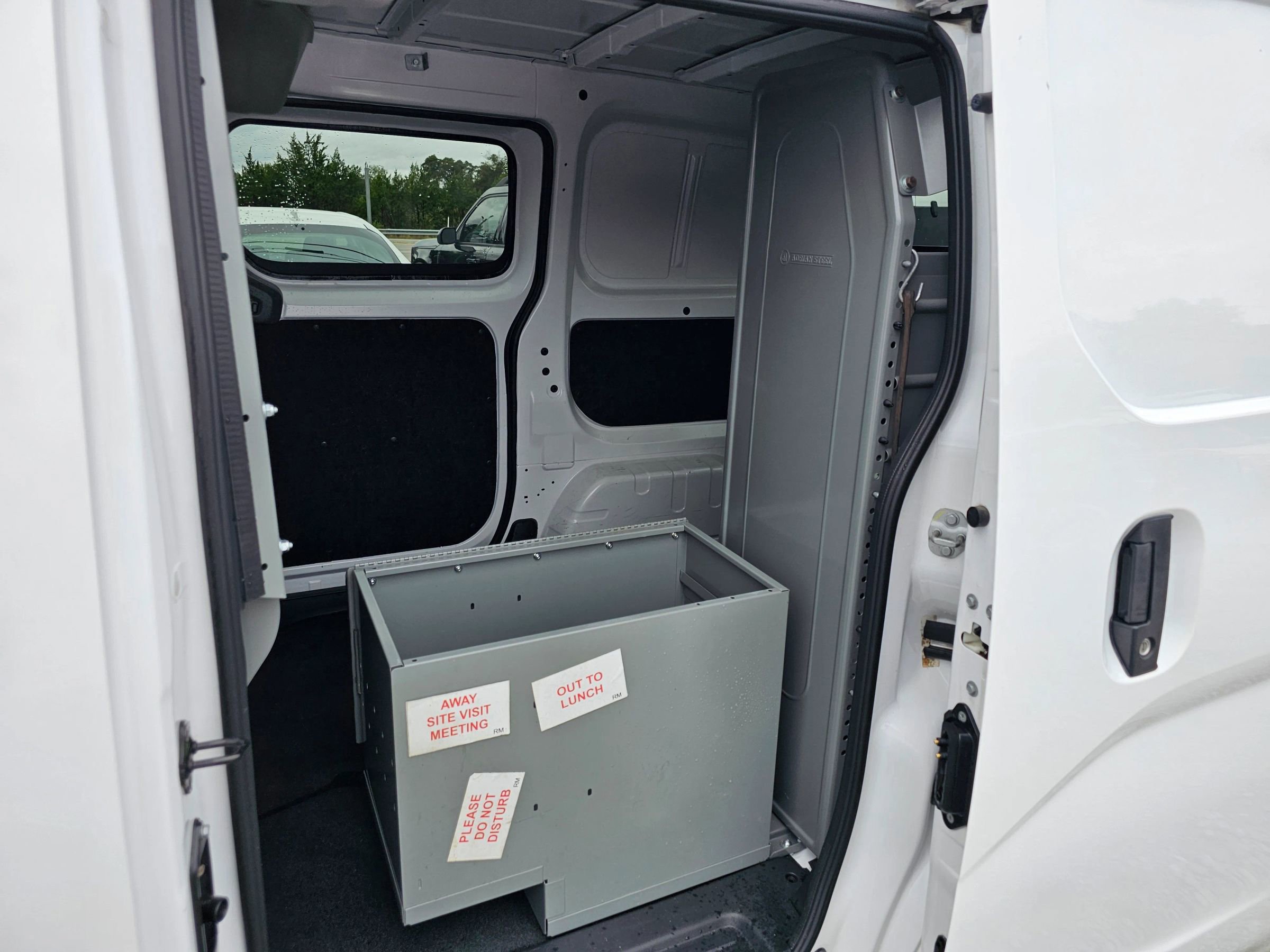 Used 2019 Nissan NV200 S image 5