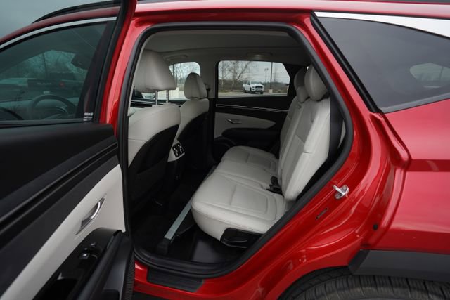 Used 2022 Hyundai Tucson Limited image 15