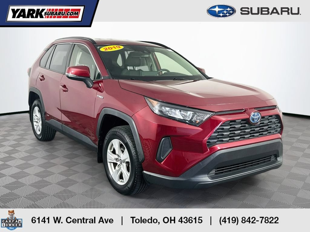 Used 2019 Toyota RAV4 LE w/ All Weather Liner Package AWD/4WD image 1