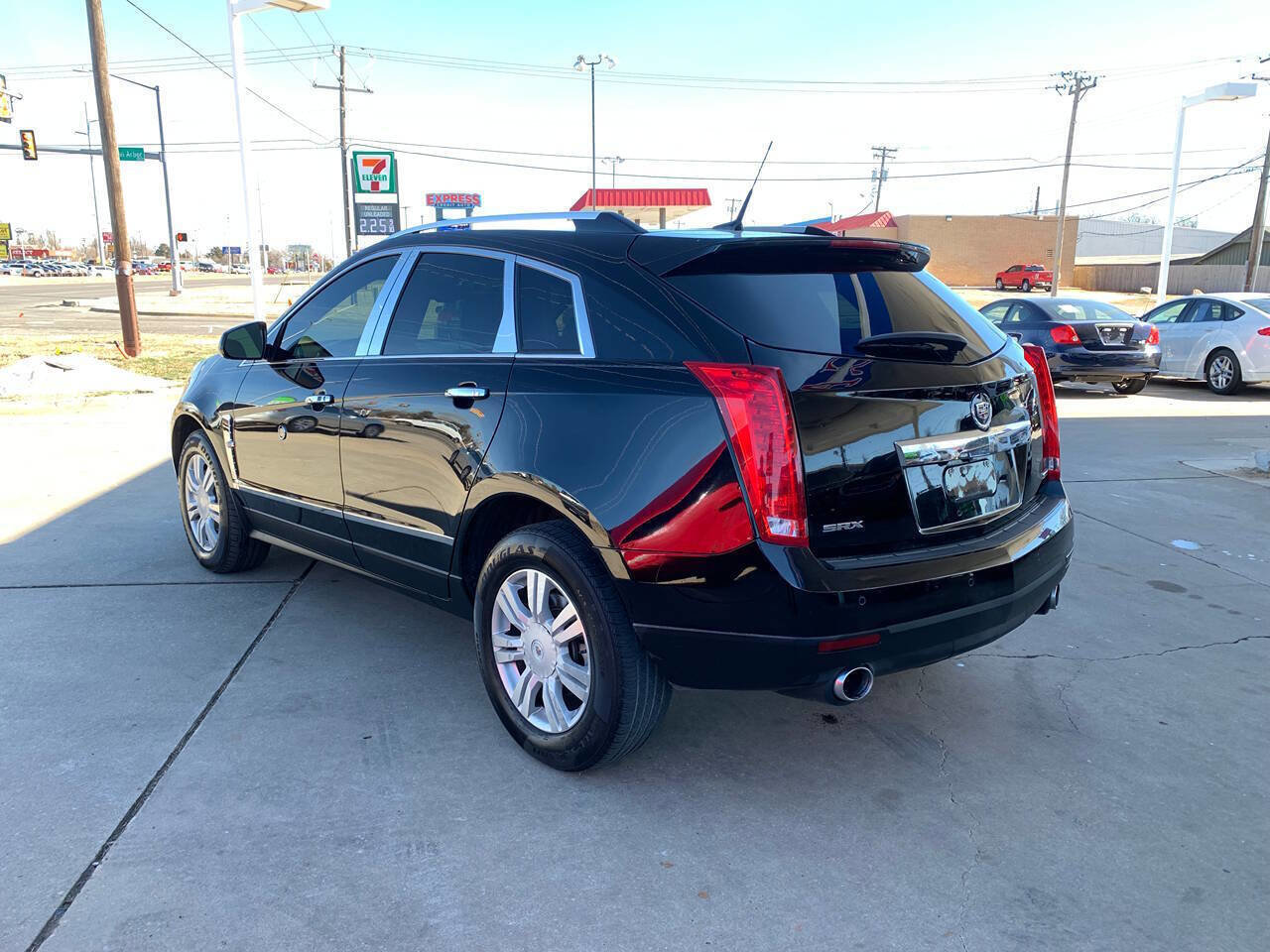 Used 2012 Cadillac SRX Luxury FWD image 5