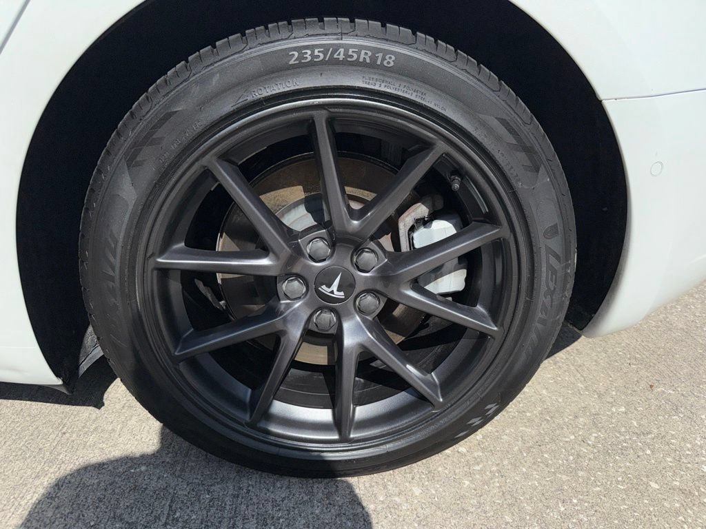 Used 2022 Tesla Model 3 Long Range AWD/4WD image 44