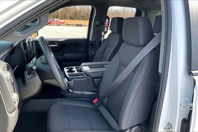 New 2026 GMC Sierra 1500 Pro w/ Graphite Edition image 9