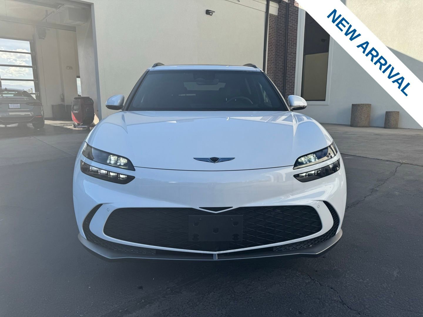 Used 2025 Genesis GV60 Advanced image 2