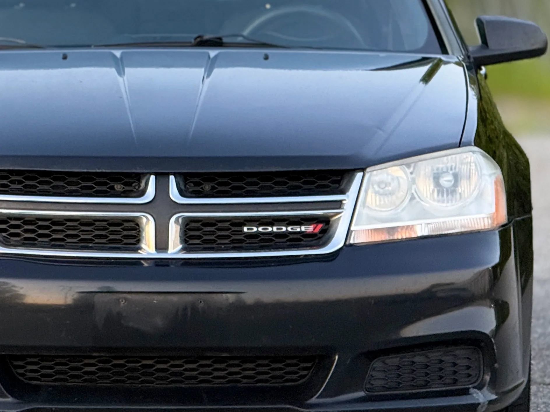 Used 2013 Dodge Avenger SE image 11
