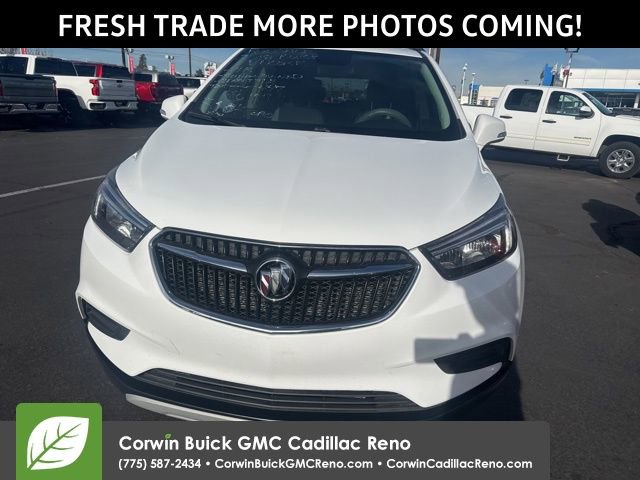 Used 2018 Buick Encore Preferred image 2