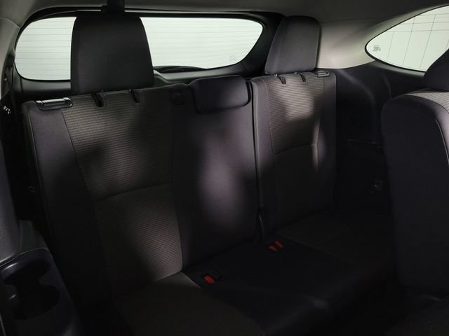 Used 2025 Toyota Highlander LE AWD/4WD image 16