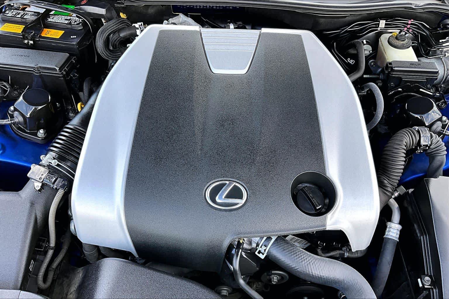 Used 2015 Lexus RC 350 w/ F Sport w/Summer Tires RWD image 31