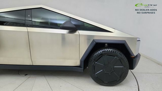 Used 2024 Tesla Cybertruck Cyberbeast AWD/4WD image 7