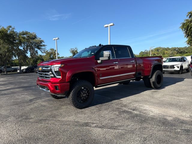 New 2026 Chevrolet Silverado 3500 High Country w/ High Country Premium Package AWD/4WD image 2
