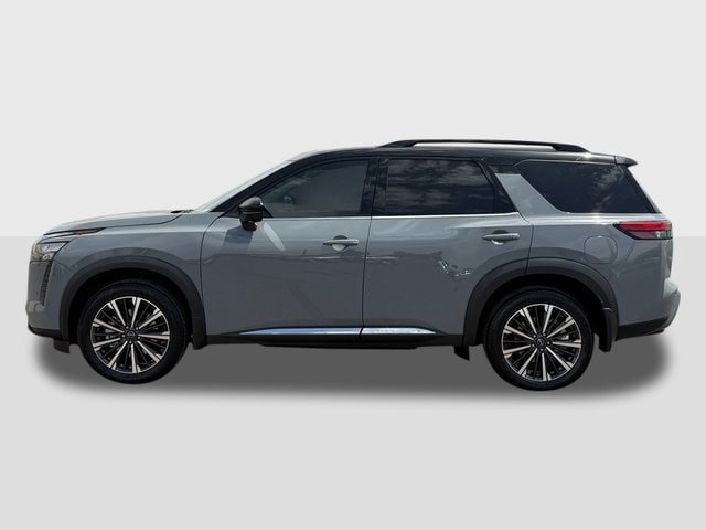 New 2026 Nissan Pathfinder Platinum w/ Cargo Package AWD/4WD image 2