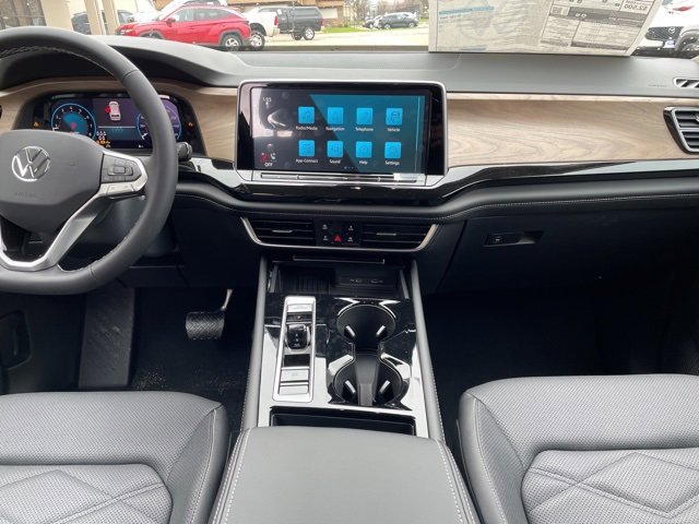 New 2025 Volkswagen Atlas SE image 11