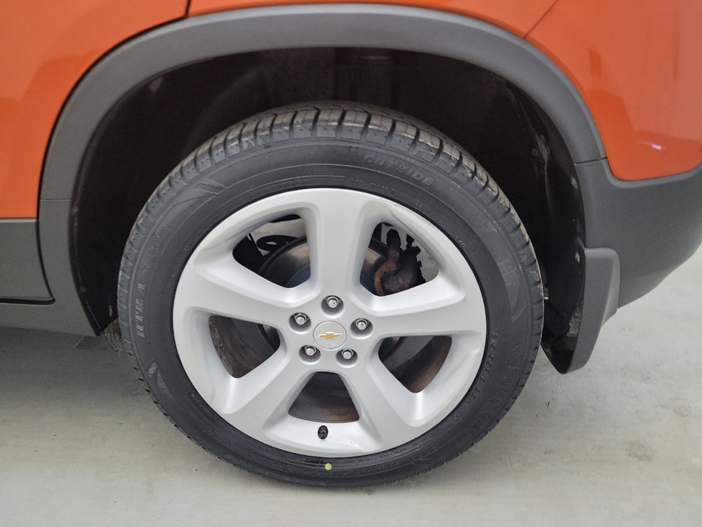 Used 2016 Chevrolet Trax LTZ w/ LPO, Protection Package AWD/4WD image 31