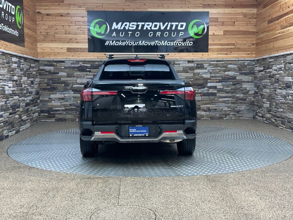 Certified 2024 Hyundai Santa Cruz Limited image 8