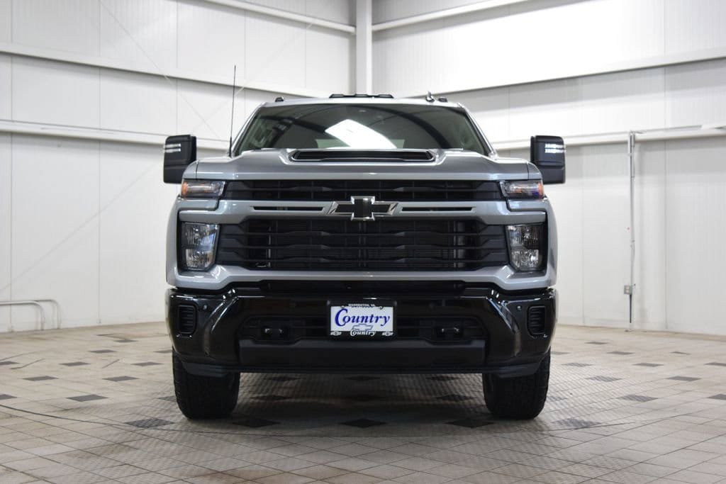 New 2026 Chevrolet Silverado 2500 Custom w/ Custom Value Package AWD/4WD image 2