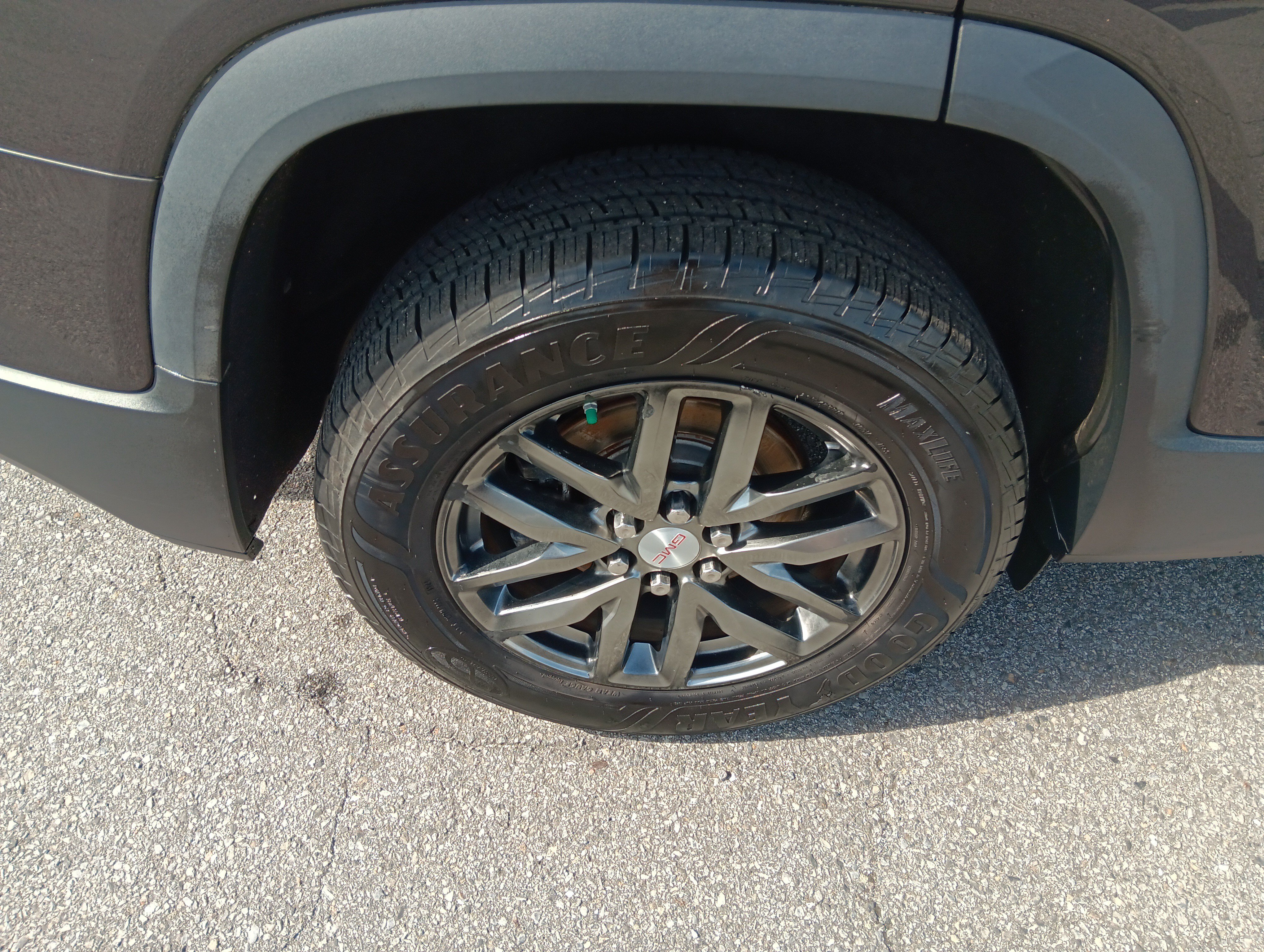 Used 2018 GMC Acadia SLT AWD/4WD image 6