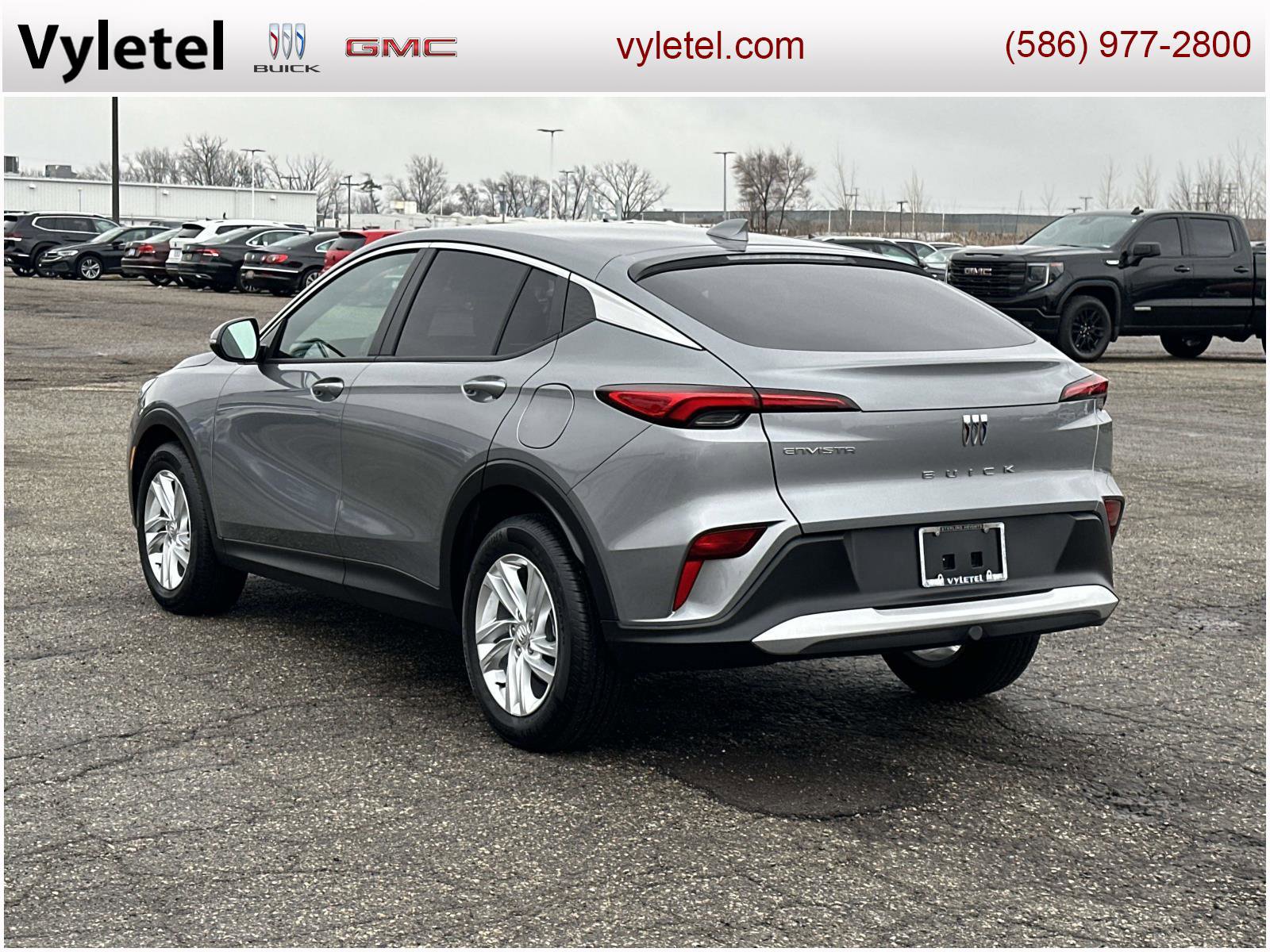 Used 2024 Buick Envista Preferred w/ Convenience I Package image 4