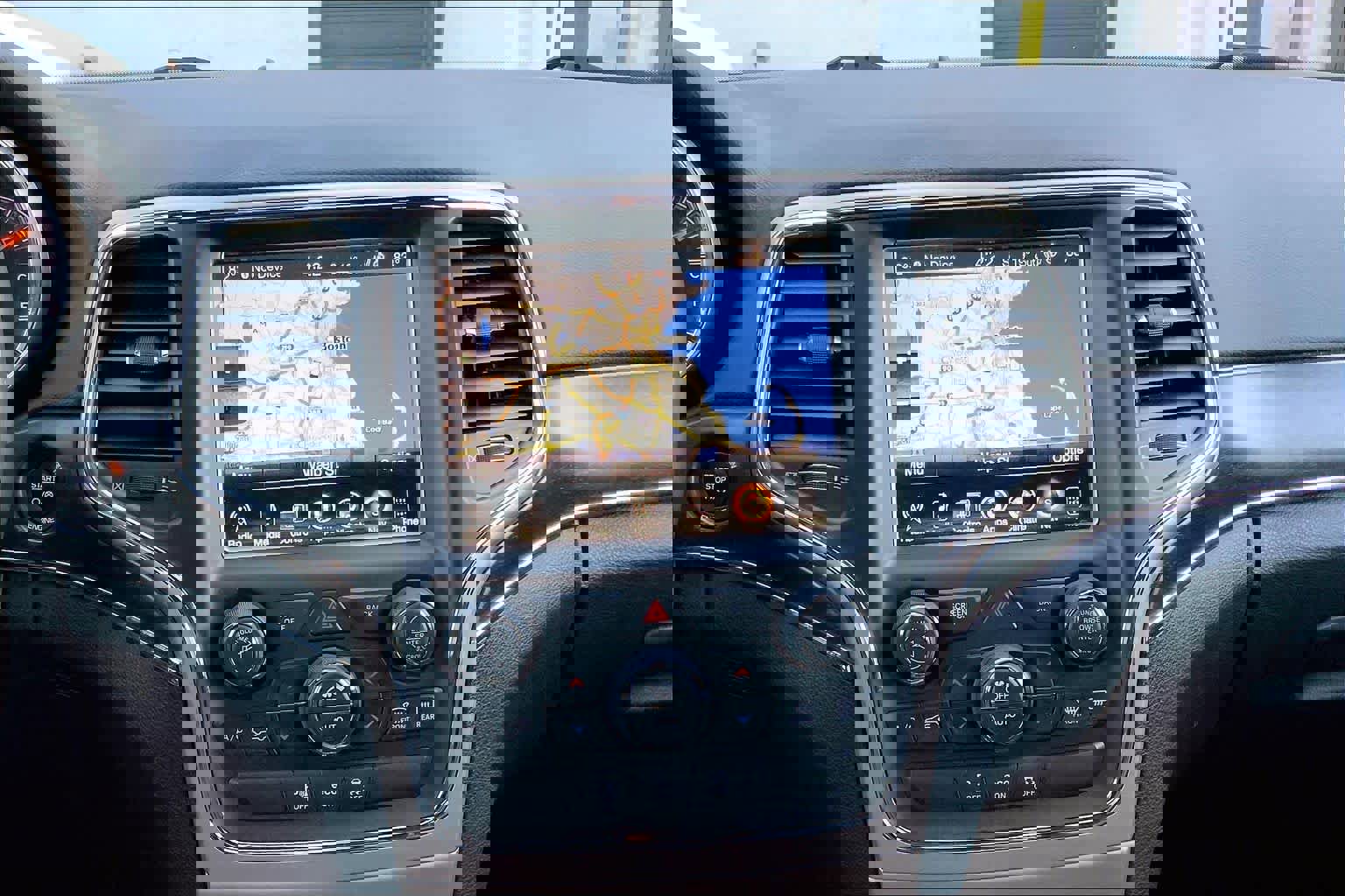 Used 2015 Jeep Grand Cherokee Limited image 7