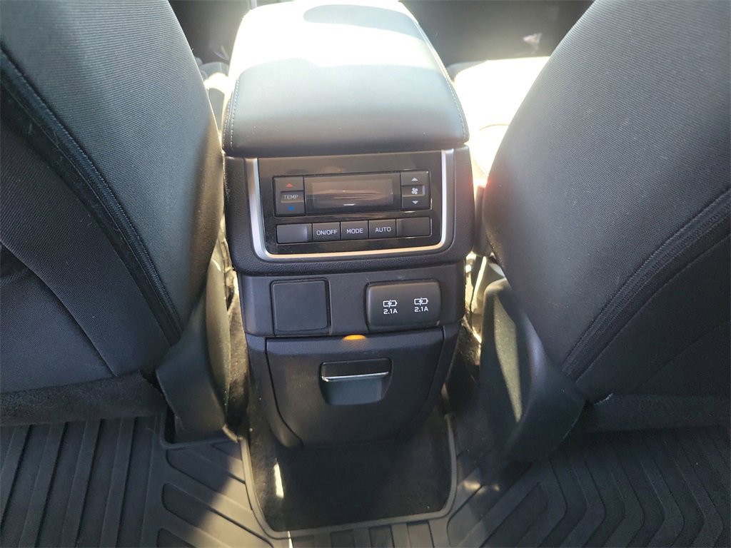 Used 2020 Subaru Ascent Premium w/ Convenience Package image 12