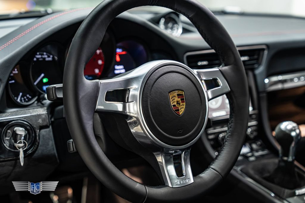 Used 2016 Porsche 911 GT3 RS image 26