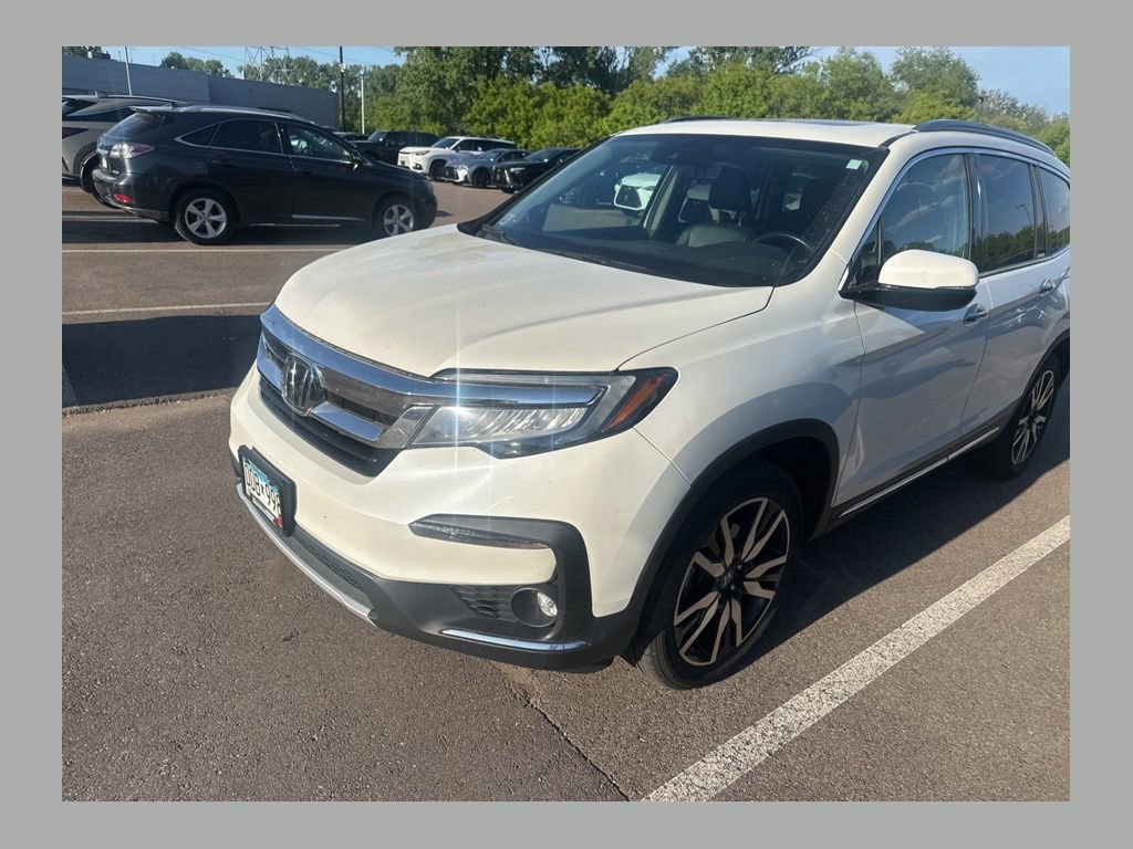 Used 2019 Honda Pilot Touring image 1