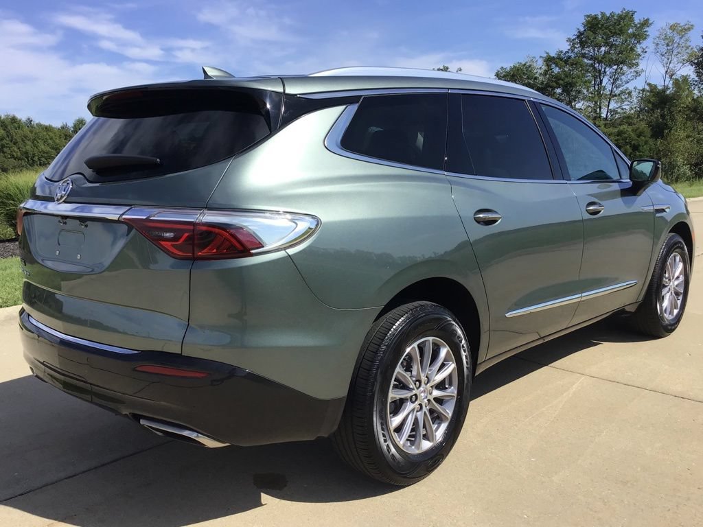 Used 2024 Buick Enclave Essence w/ Trailering Package, 5000 lbs. FWD image 6