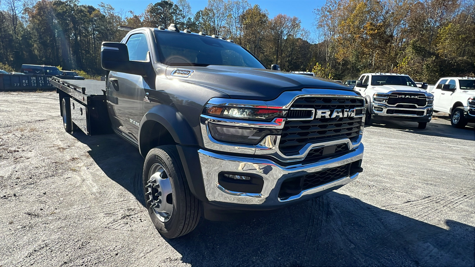 New 2025 RAM 5500 4x4 Regular Cab image 5