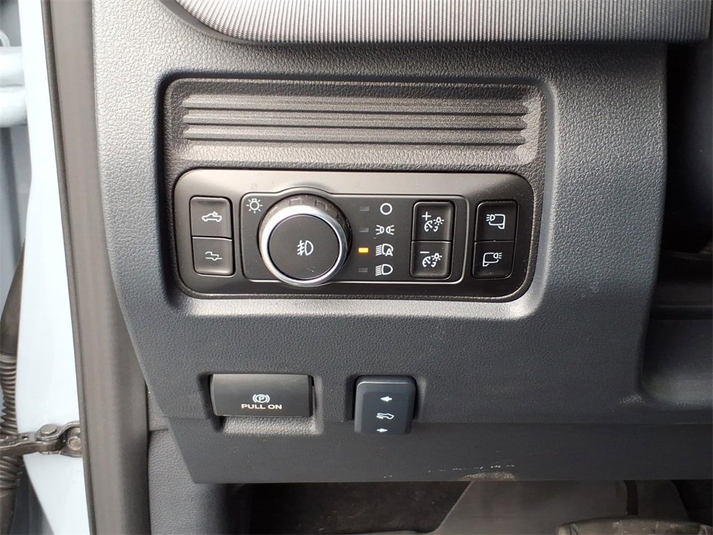 Used 2026 Ford F450 Platinum image 16