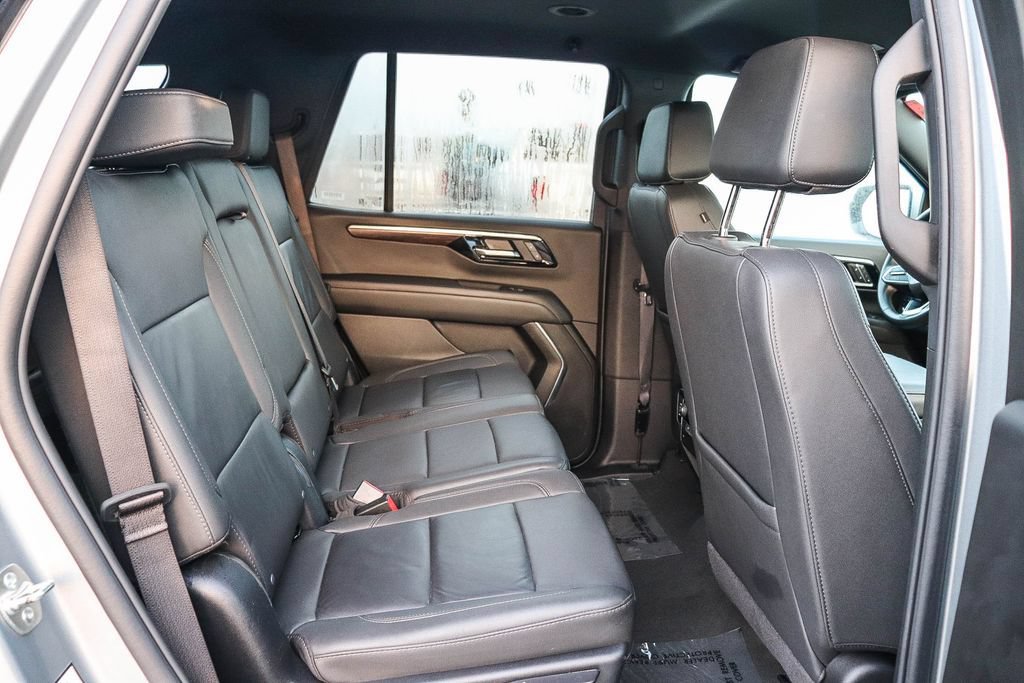 Used 2025 Chevrolet Tahoe LT AWD/4WD image 17