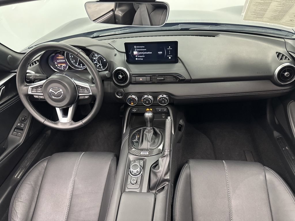 Used 2024 MAZDA MX-5 Miata RF Grand Touring w/ Appearance Package RWD image 21