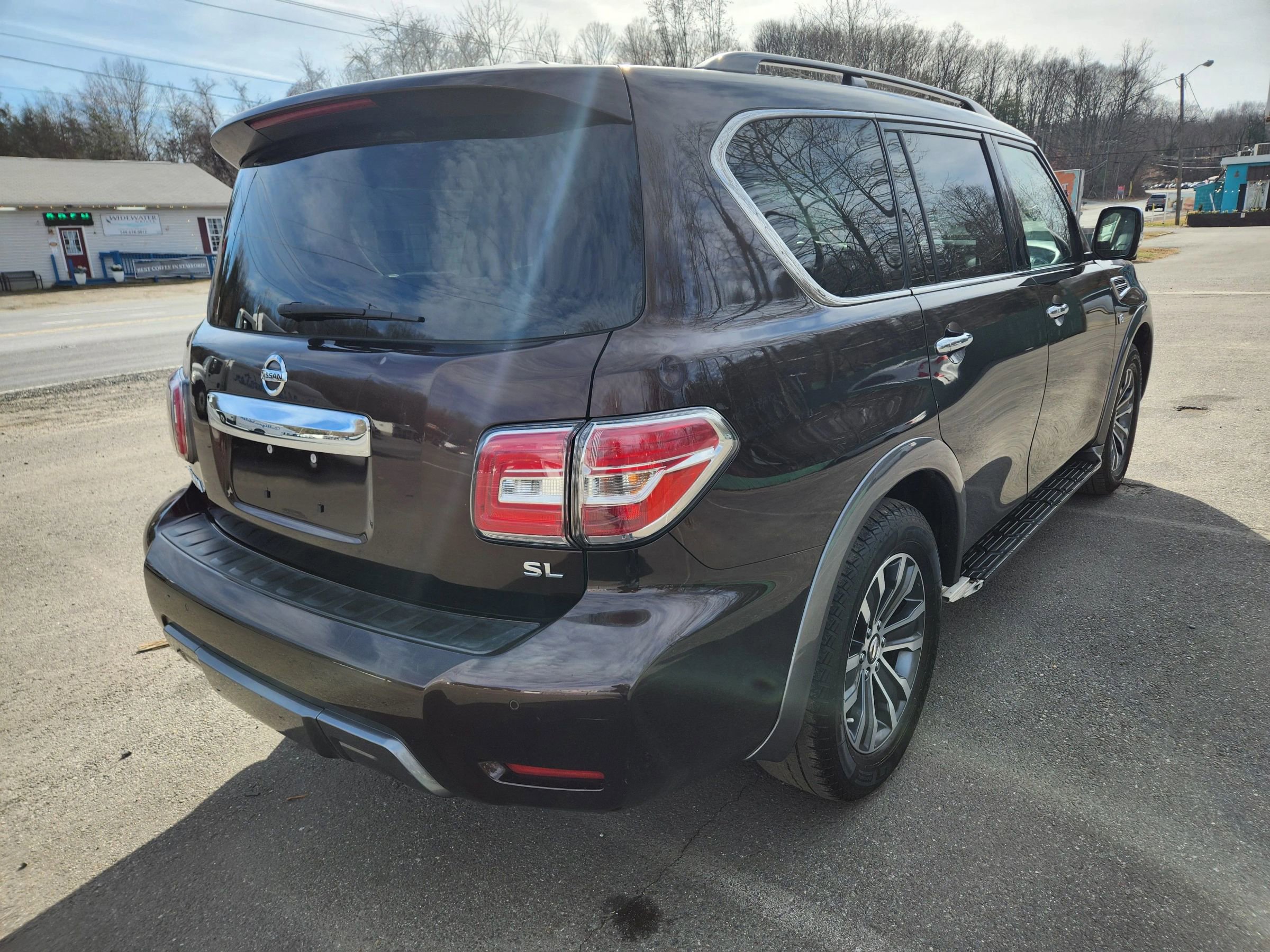Used 2019 Nissan Armada SL w/ Premium Package image 10
