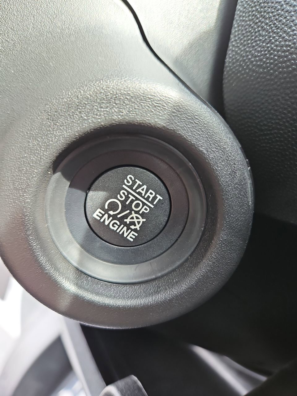 New 2025 RAM ProMaster 2500 w/ Quick Order Package 22G SLT image 23