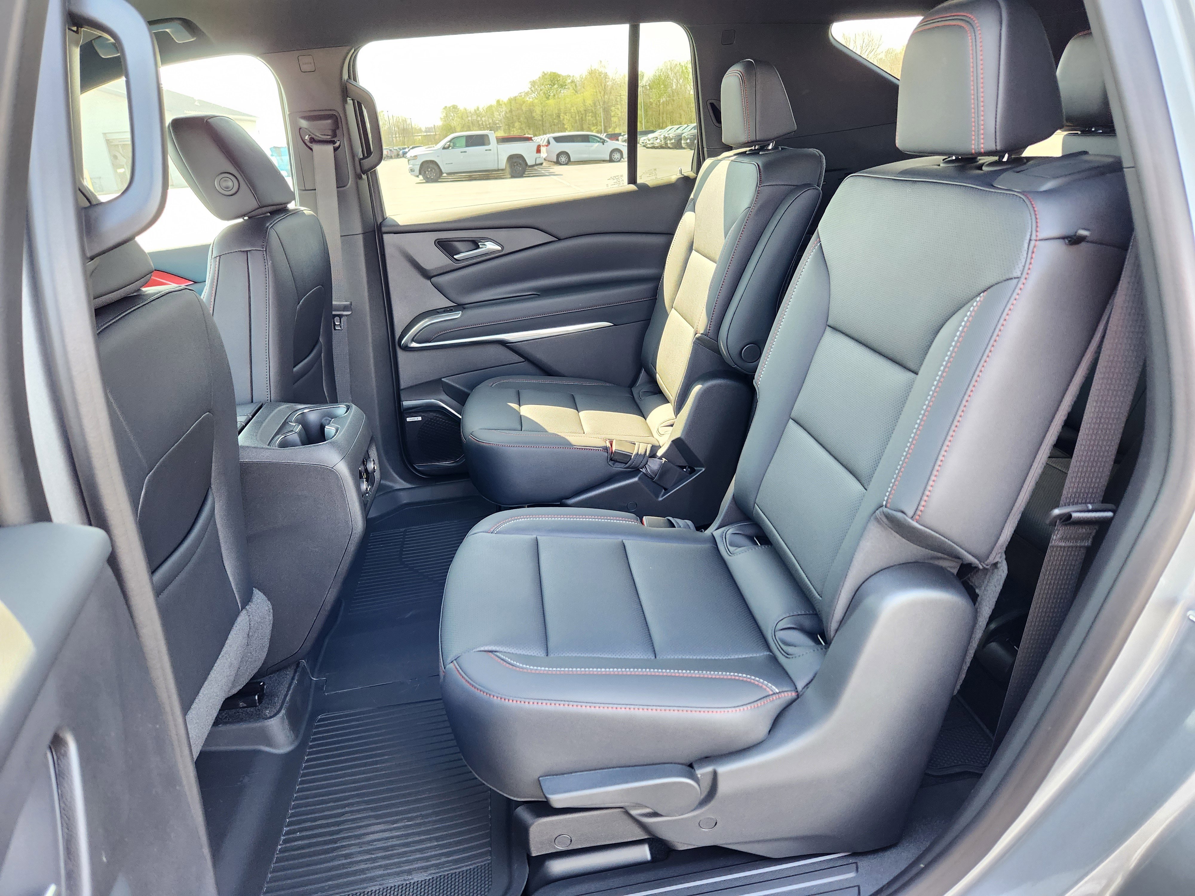 New 2026 Chevrolet Traverse Z71 AWD/4WD image 9