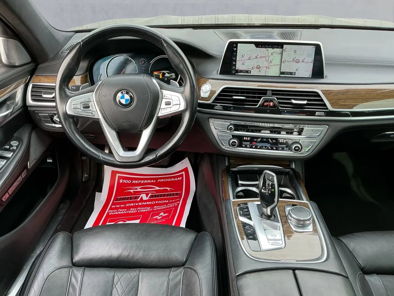 Used 2016 BMW 750i xDrive image 16