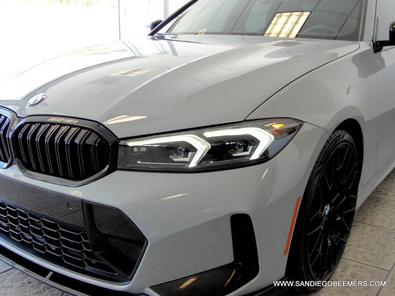 Used 2023 BMW 330i Sedan w/ M Sport Package RWD image 43