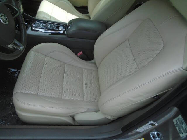 Used 2012 Jaguar XK Convertible RWD image 9