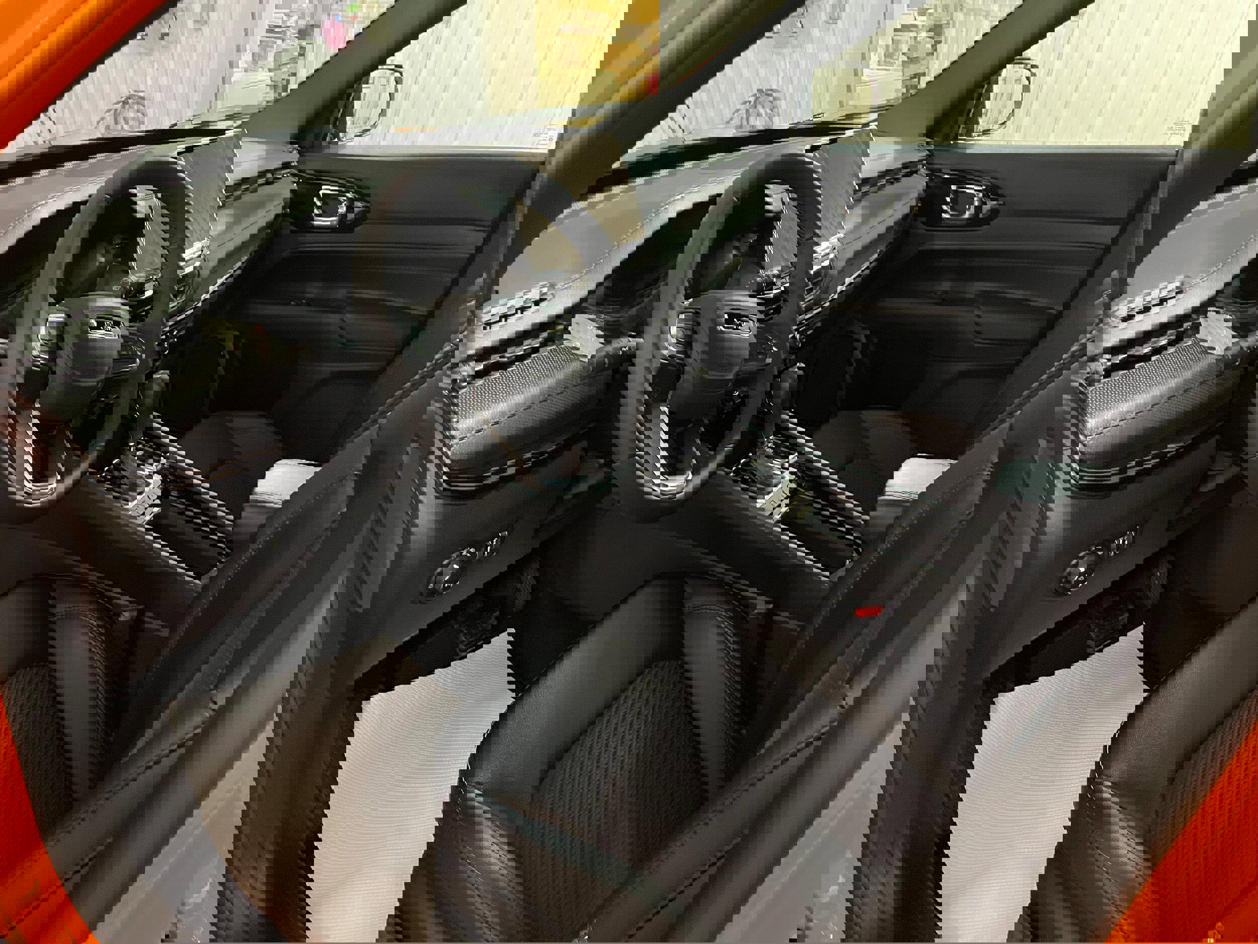 New 2026 Jeep Compass Latitude image 8