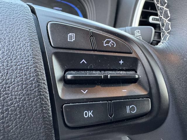 Used 2024 Hyundai Venue Limited FWD image 26