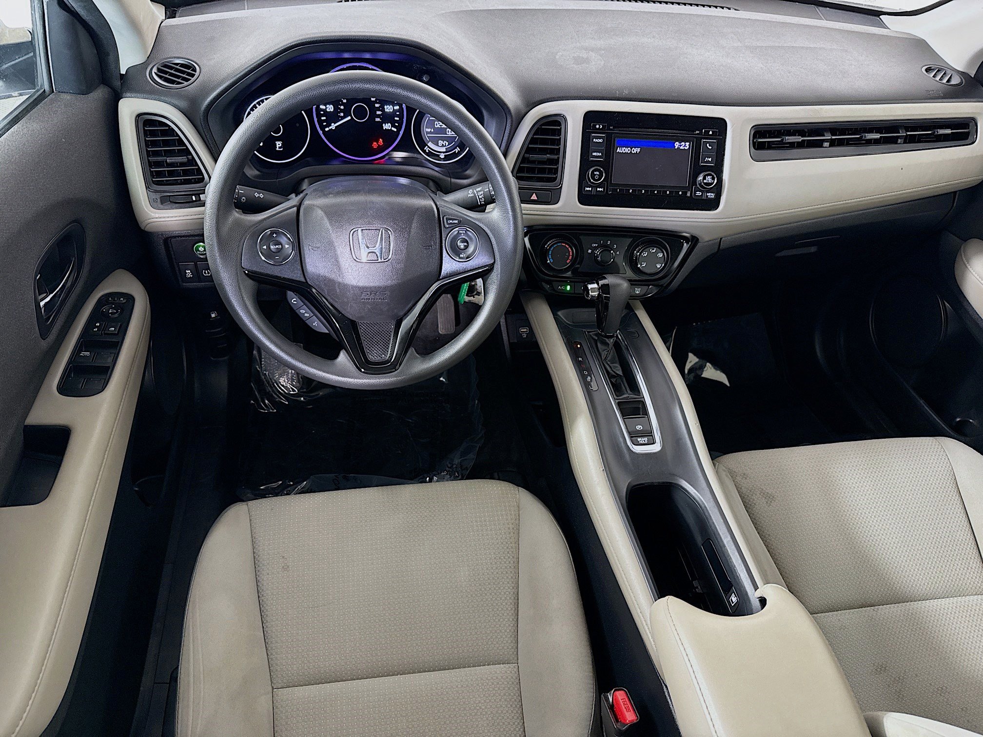 Used 2021 Honda HR-V LX image 17