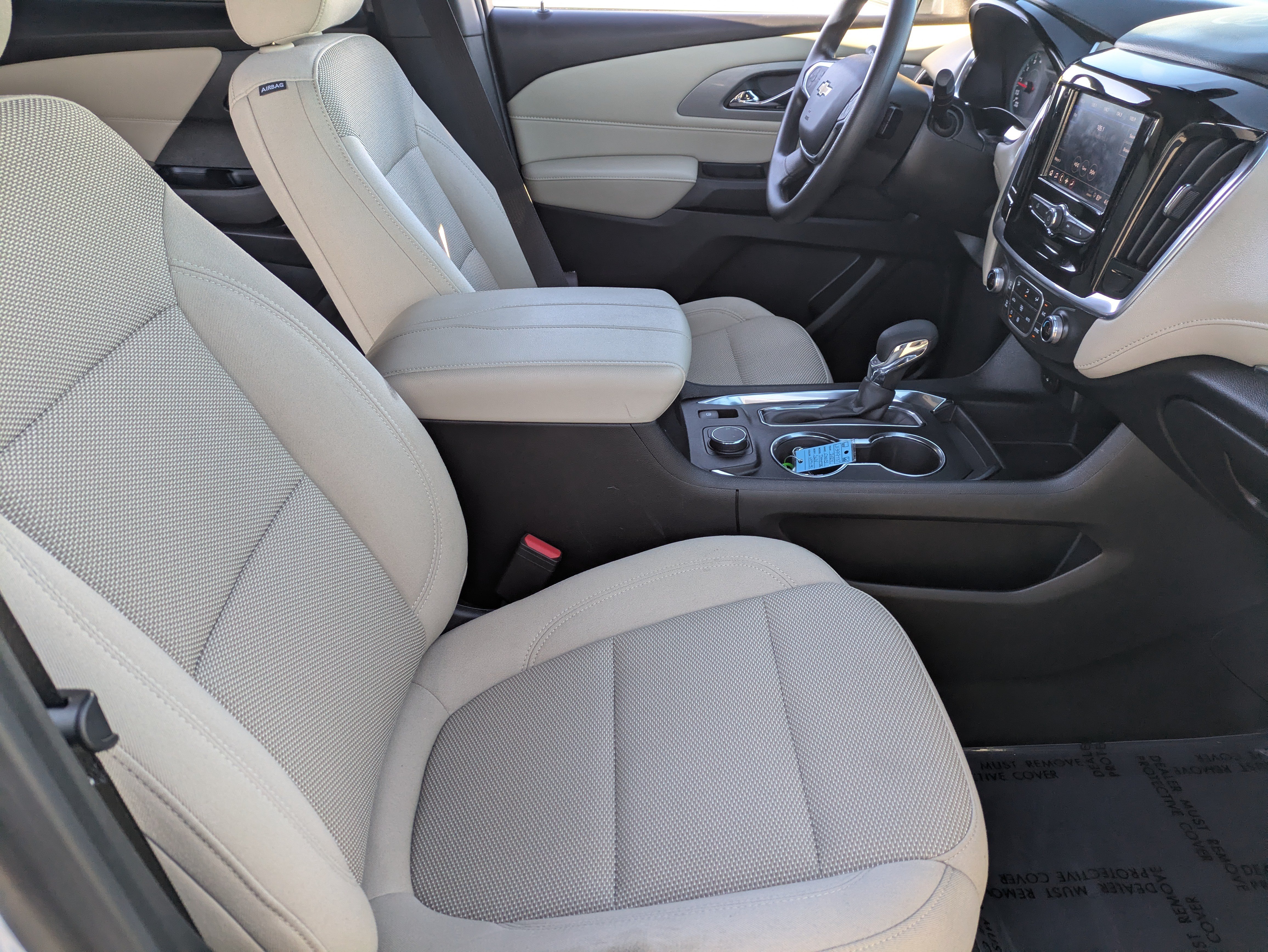 Used 2024 Chevrolet Traverse LS FWD image 12