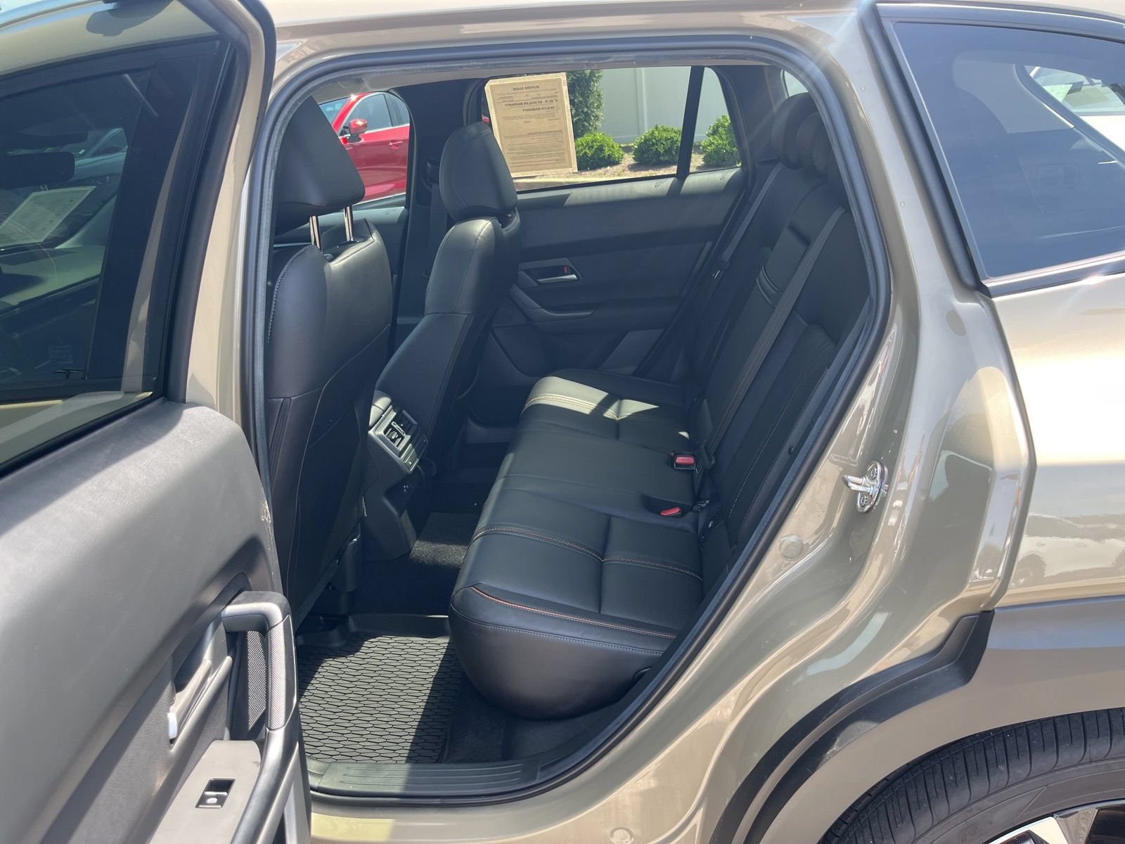 Certified 2025 MAZDA CX-50 AWD 2.5 Turbo w/ Weather Package image 33
