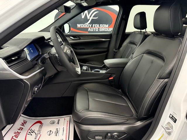 New 2026 Jeep Grand Cherokee Limited image 11