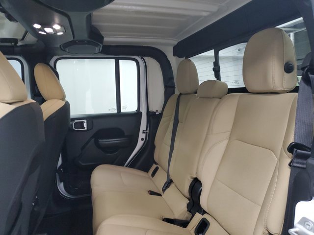 Used 2023 Jeep Gladiator Sport image 13