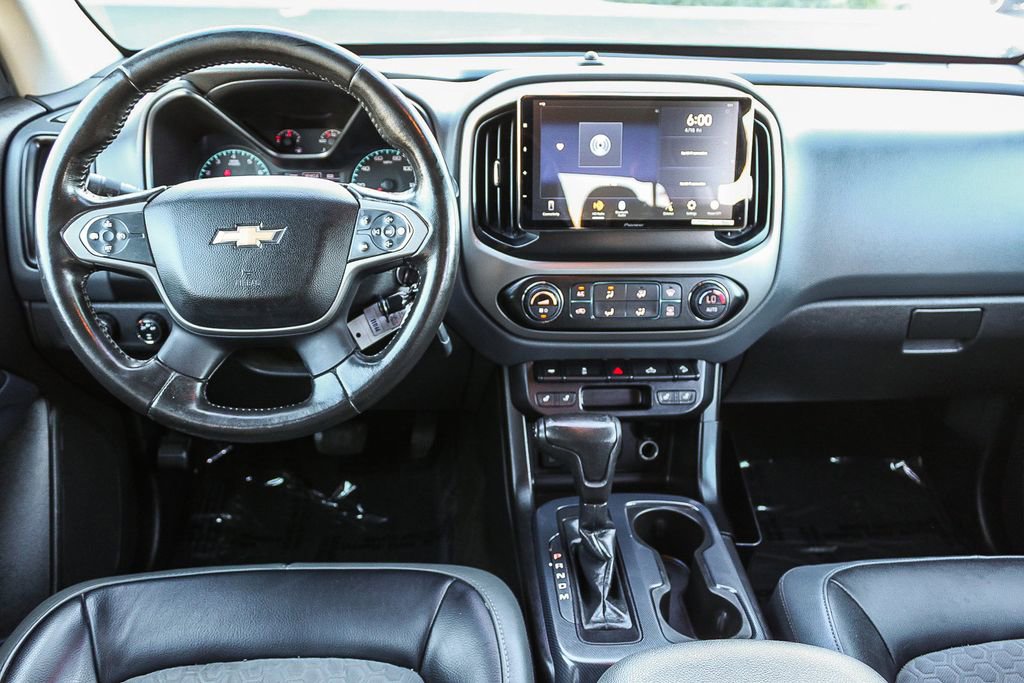 Used 2015 Chevrolet Colorado Z71 image 16