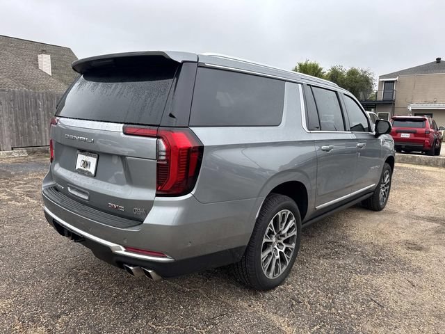 Used 2026 GMC Yukon XL Denali w/ Sun & Power Step Package RWD image 6