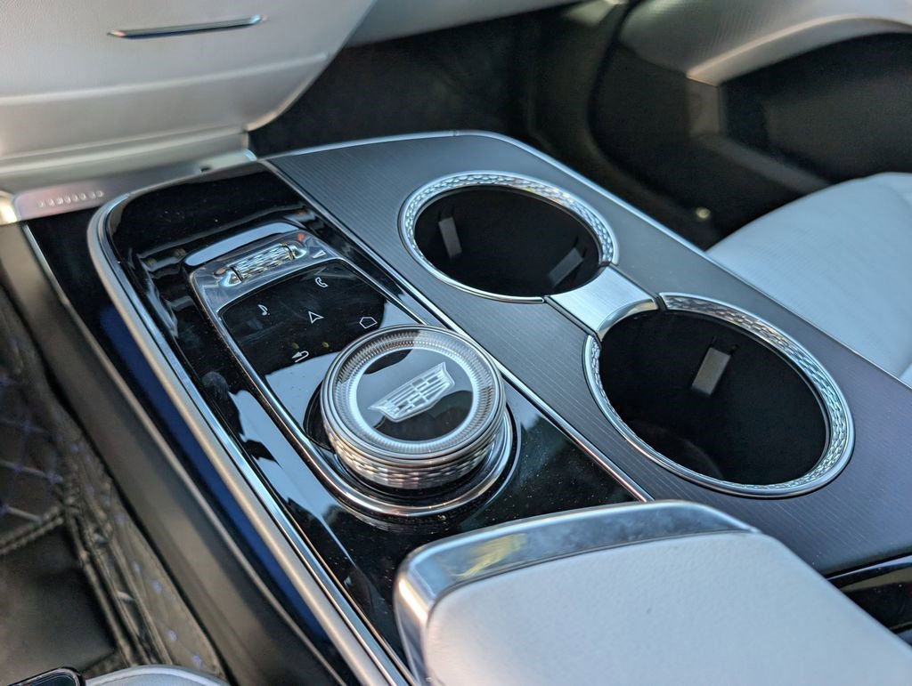 Certified 2024 Cadillac Lyriq Luxury w/ LPO, Floor Liner Package AWD/4WD image 27
