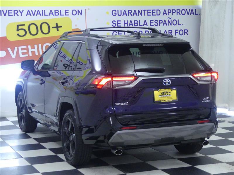 Used 2021 Toyota RAV4 XSE AWD/4WD image 5