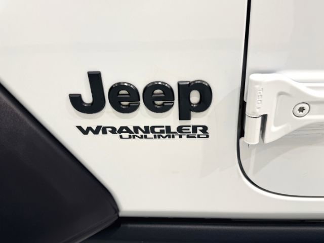 Used 2021 Jeep Wrangler Unlimited Sport image 15
