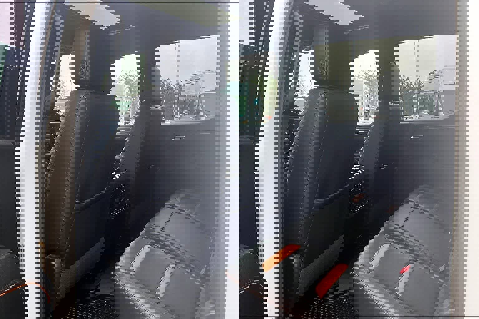 Used 2025 GMC Sierra 1500 AT4 w/ Technology Package image 12